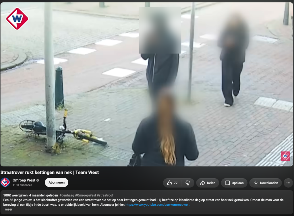 Screenshot van de YouTube-video ‘Straatrover rukt kettingen van nek | Team West’ van Omroep West. Te zien zijn camerabeelden van een straat in Den Haag waarop voorbijgangers onherkenbaar zijn gemaakt. De video heeft 100K weergaven.